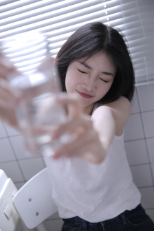 日本公与妇电影三级2