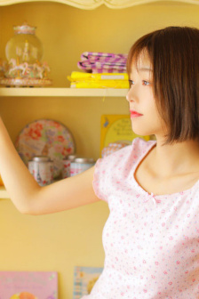 美人无泪定妆照