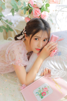 她来自台北